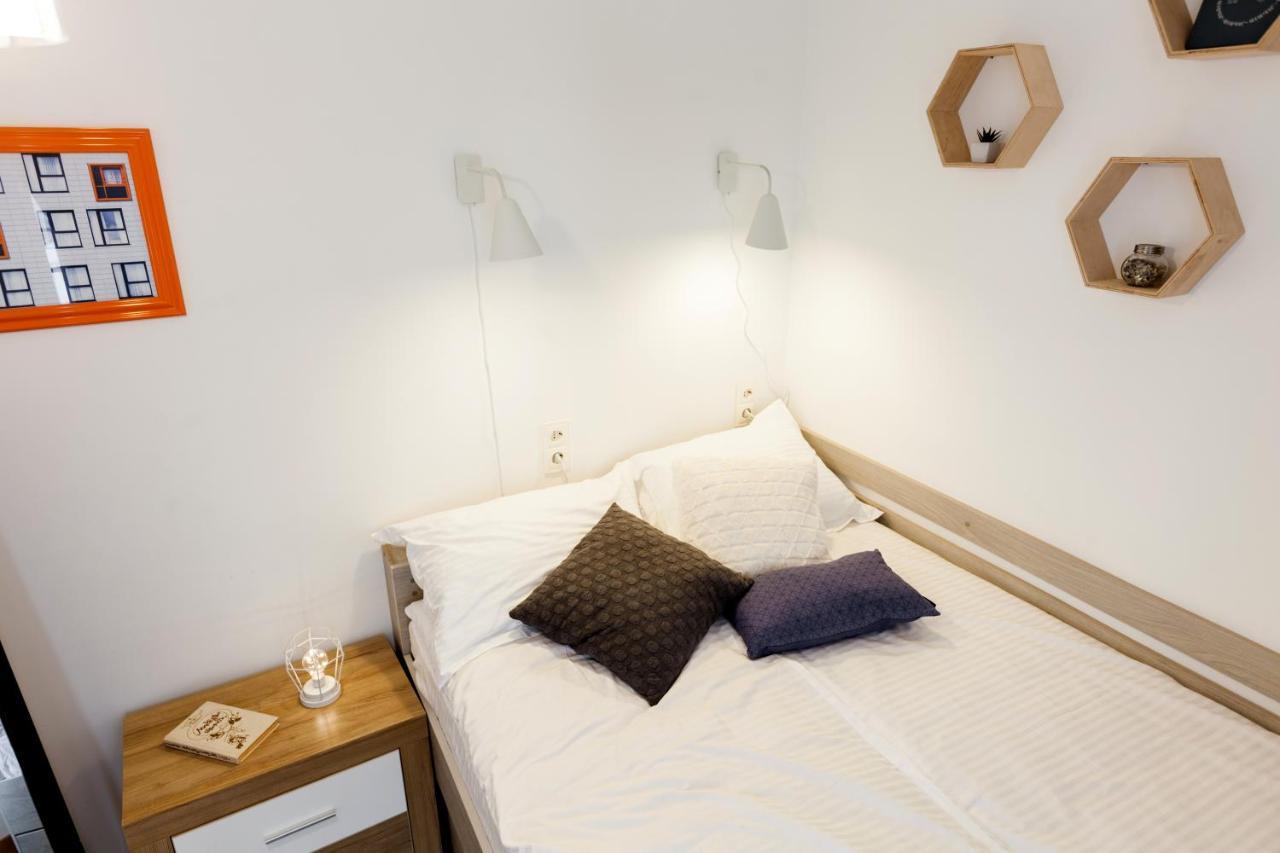 7 Apartments Lviv Kültér fotó