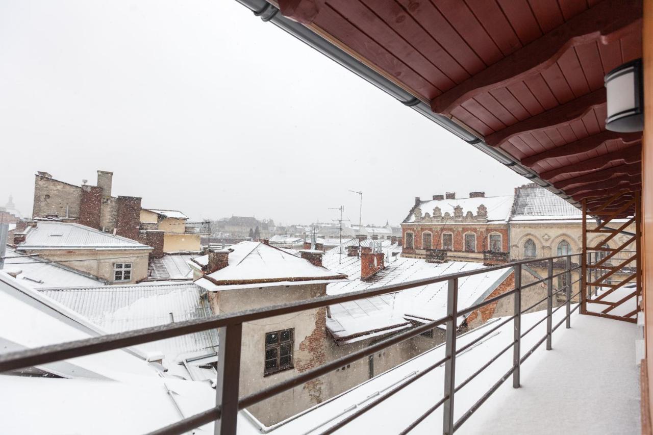 7 Apartments Lviv Kültér fotó