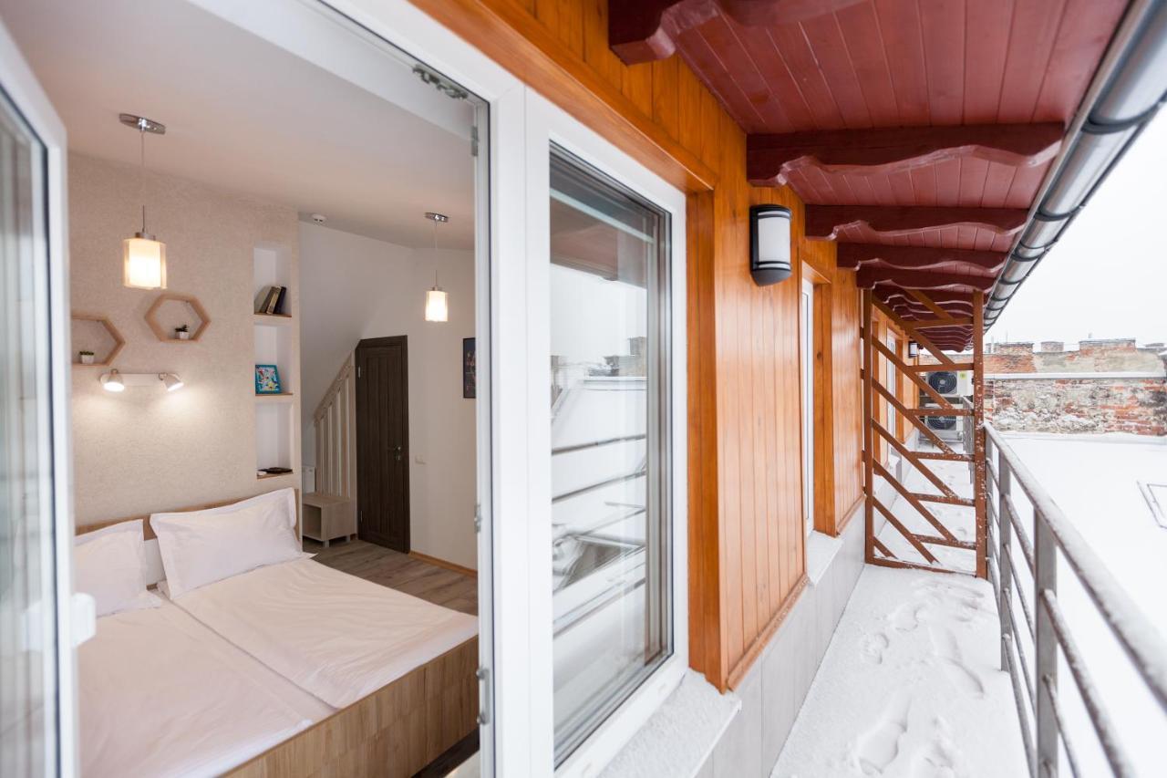 7 Apartments Lviv Kültér fotó