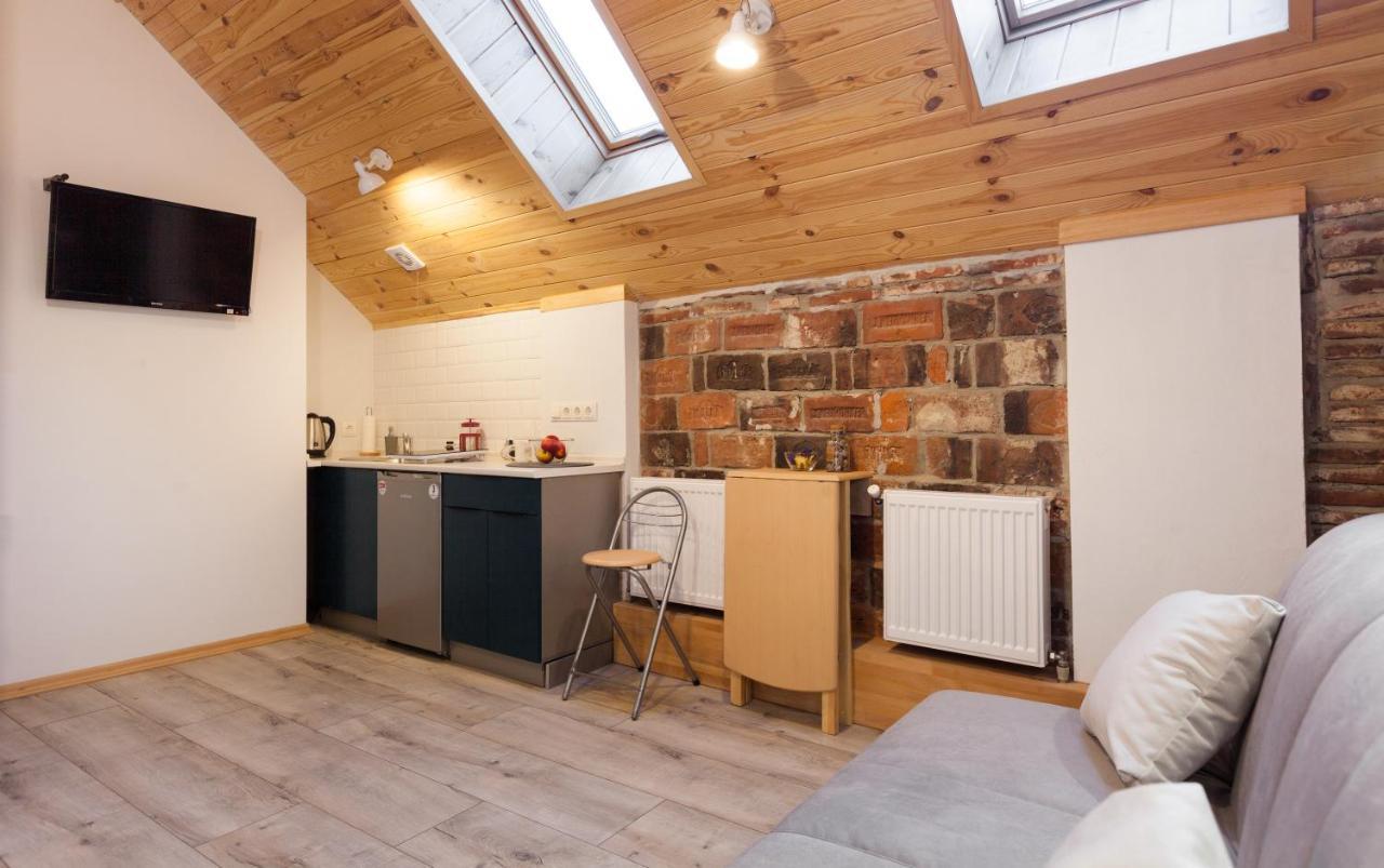 7 Apartments Lviv Kültér fotó